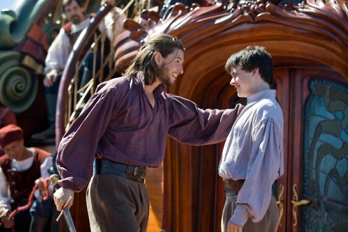 Chronicles of narnia movies and series