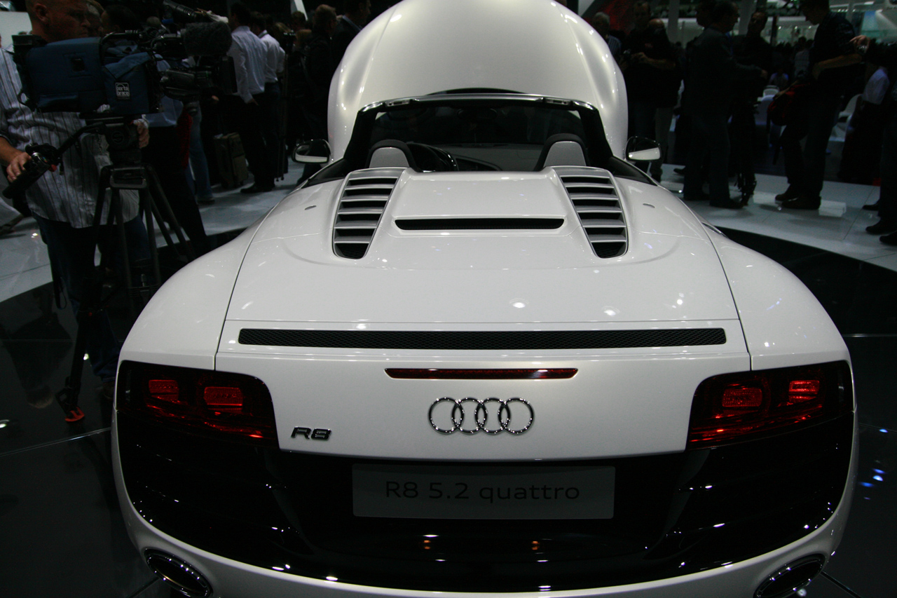 Audi r8 spyder