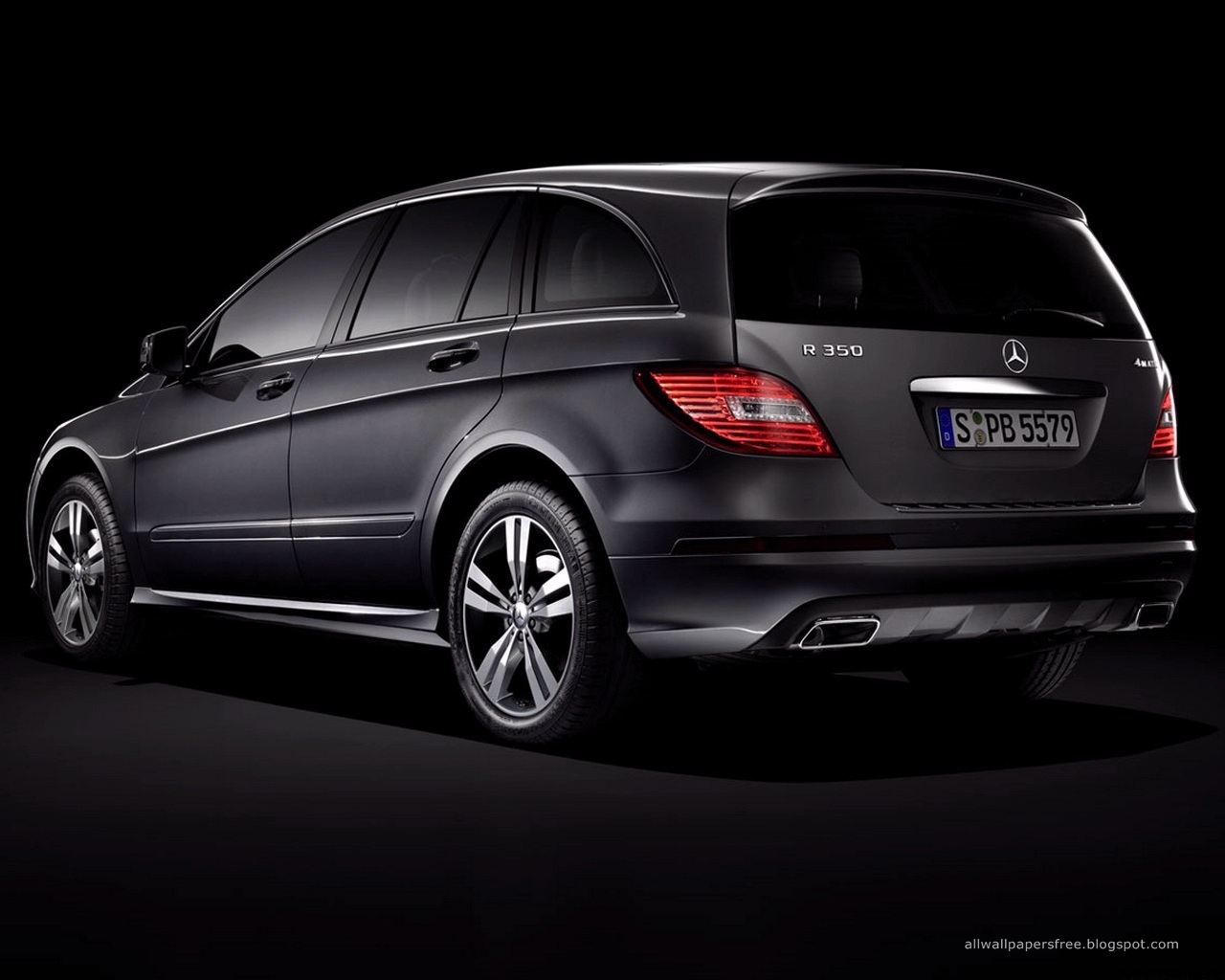 Mercedes benz wallpapers