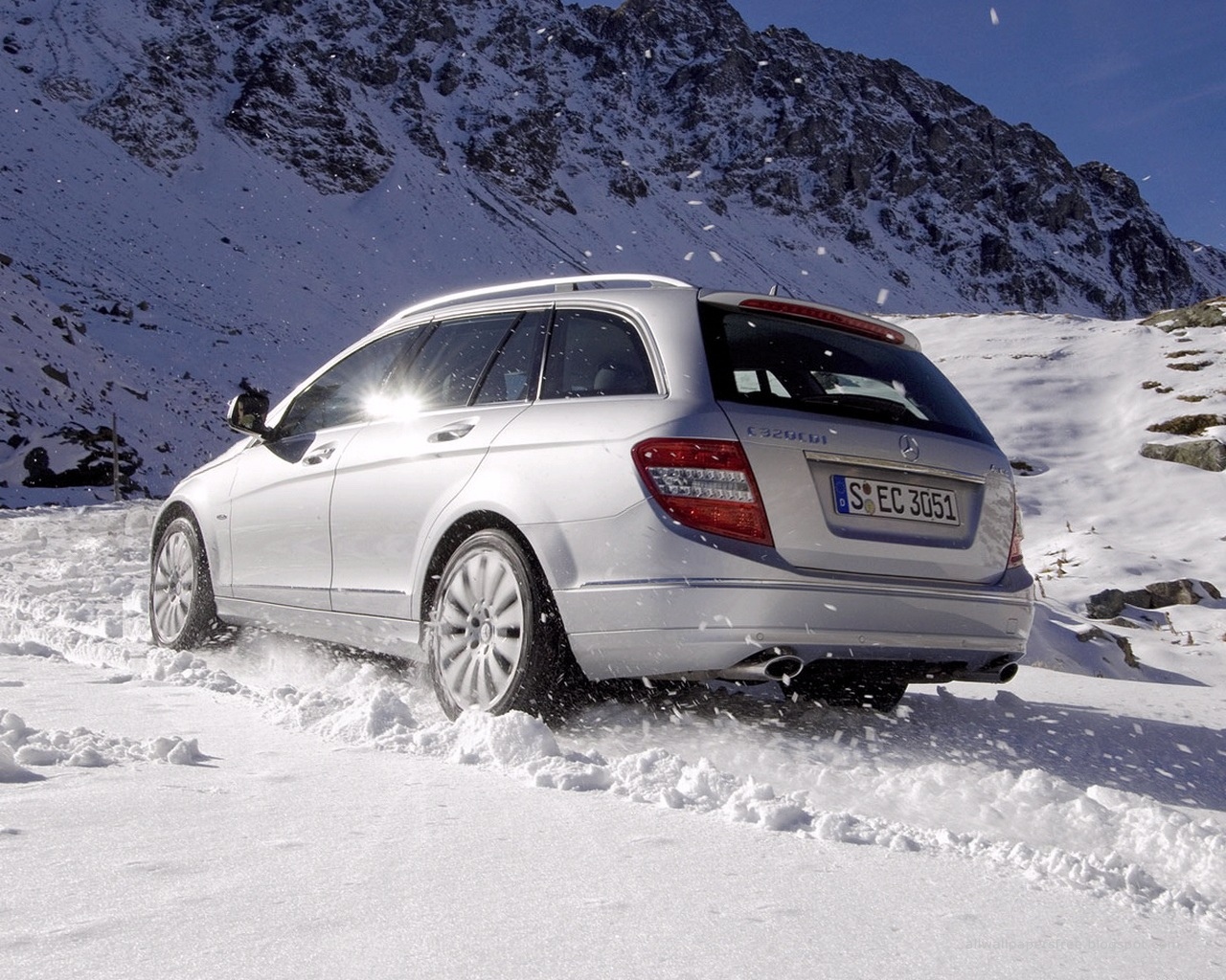 Mercedes benz wallpapers