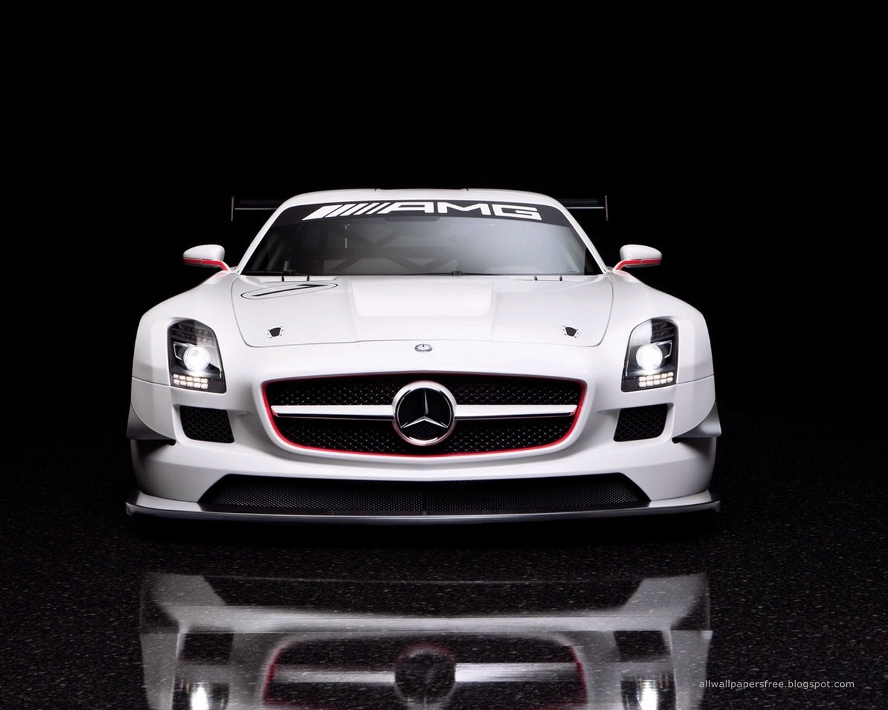 Mercedes benz wallpapers