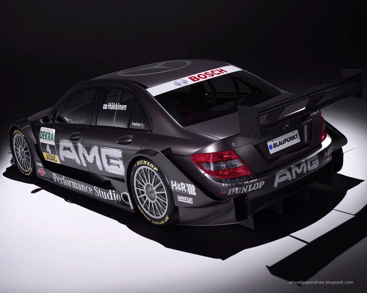 Mercedes benz wallpapers