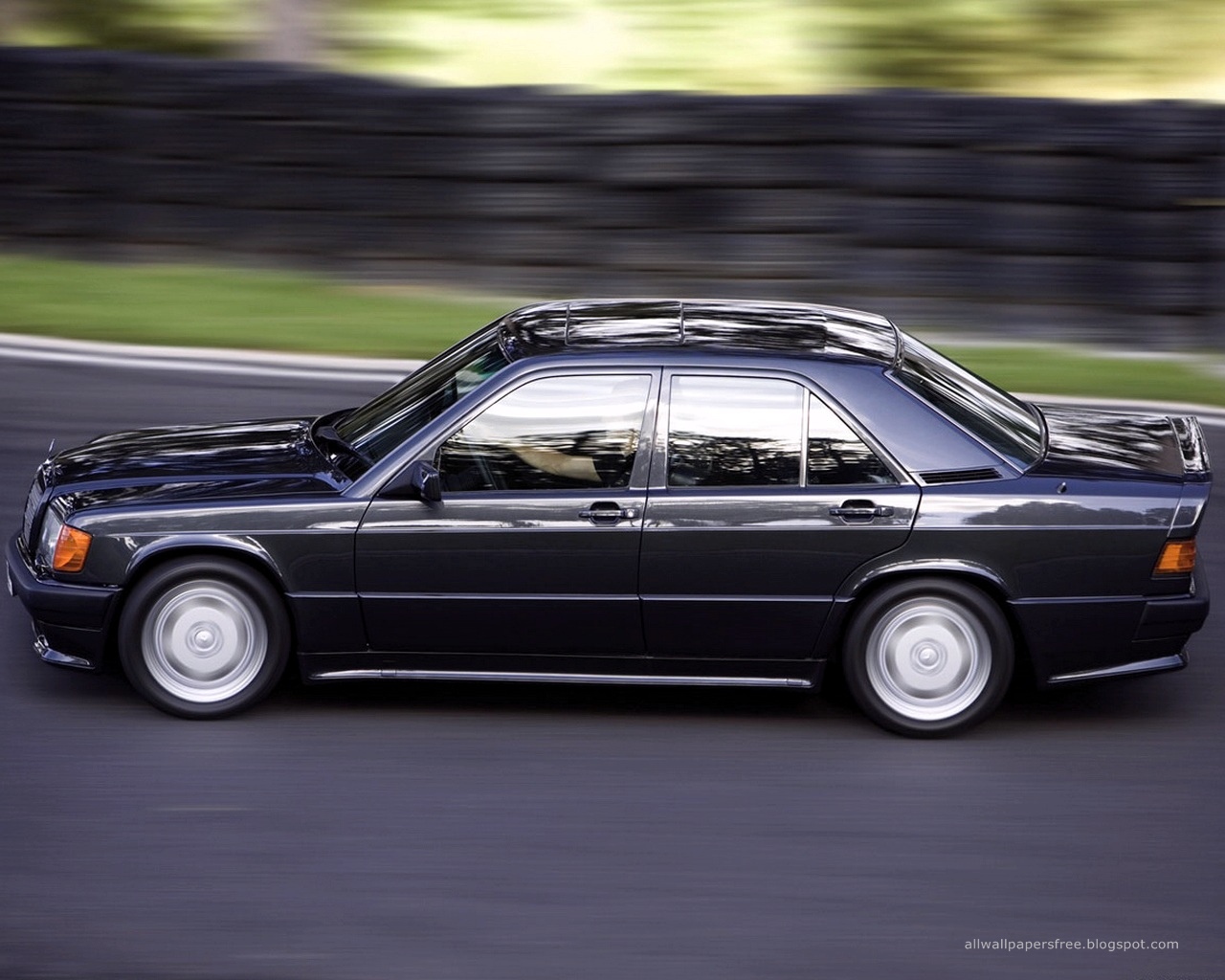 Mercedes benz wallpapers