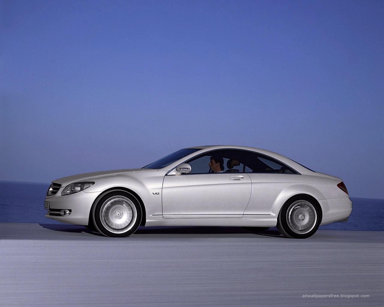 Mercedes benz wallpapers