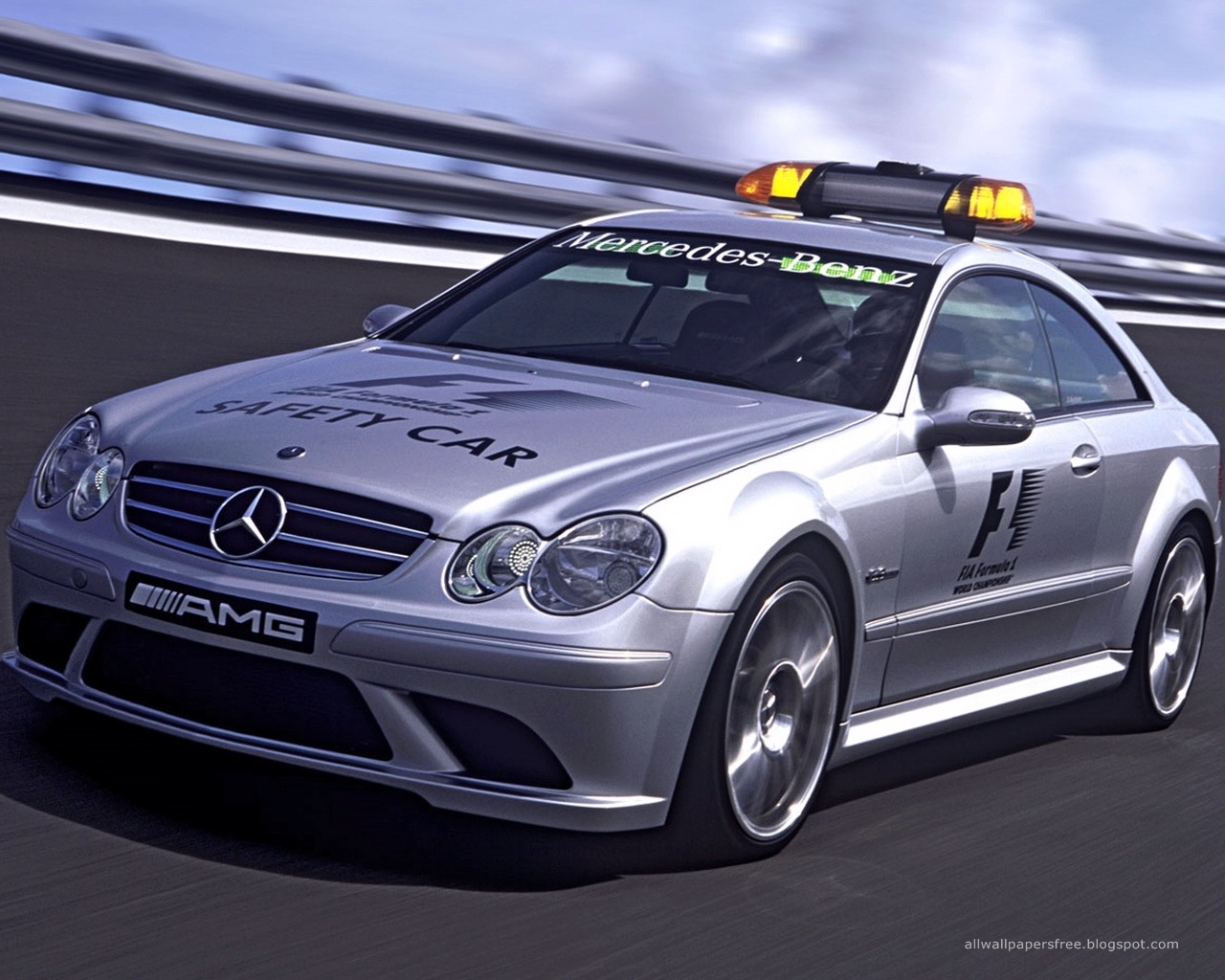 Mercedes benz wallpapers