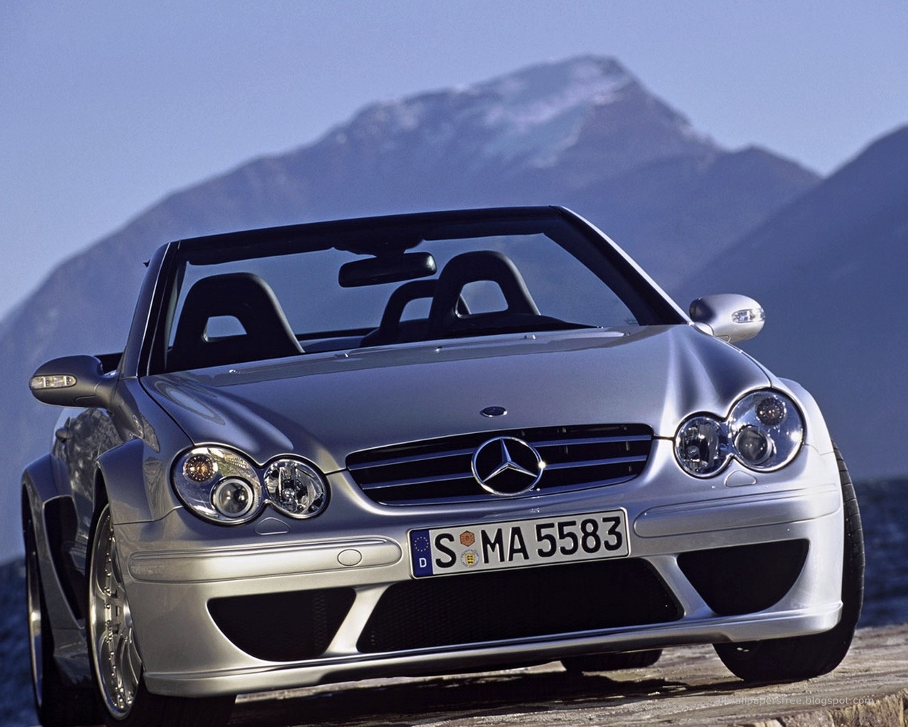 Mercedes benz wallpapers
