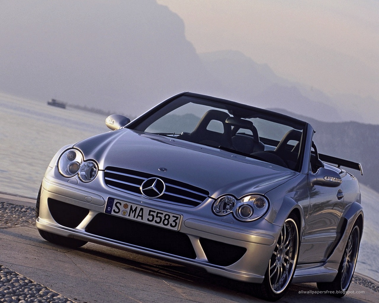 Mercedes benz wallpapers