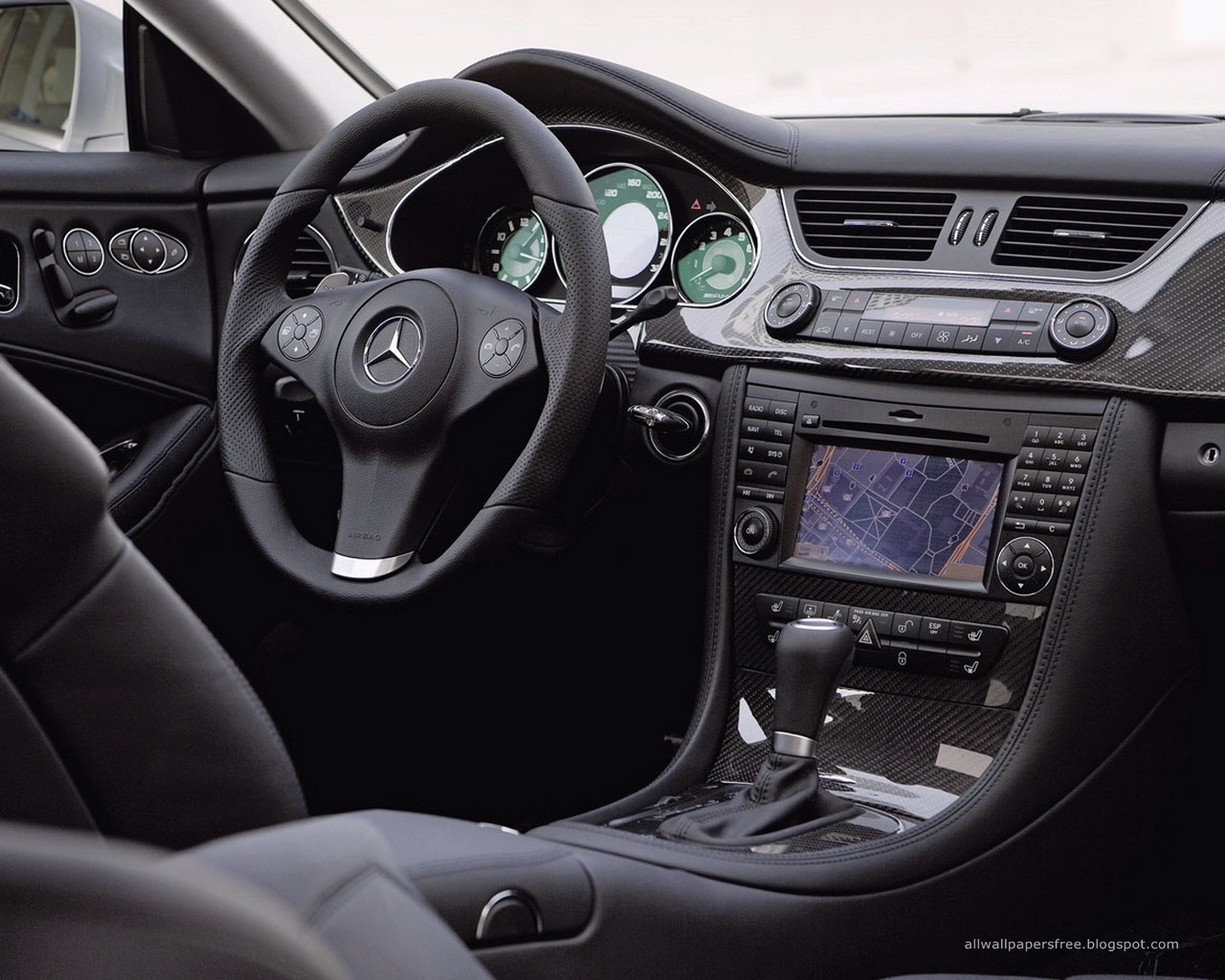 Mercedes benz wallpapers