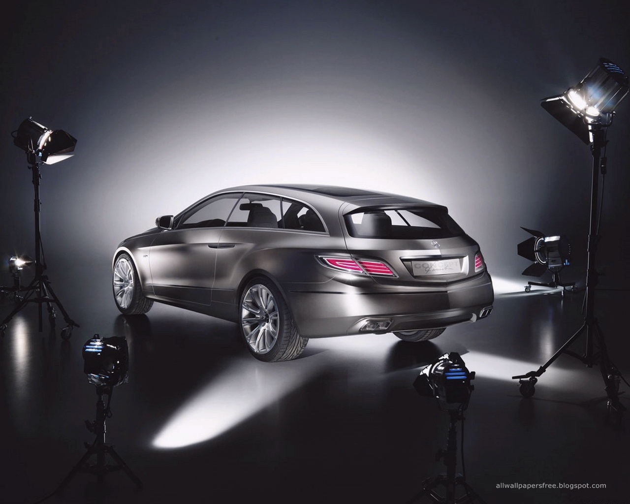 Mercedes benz wallpapers