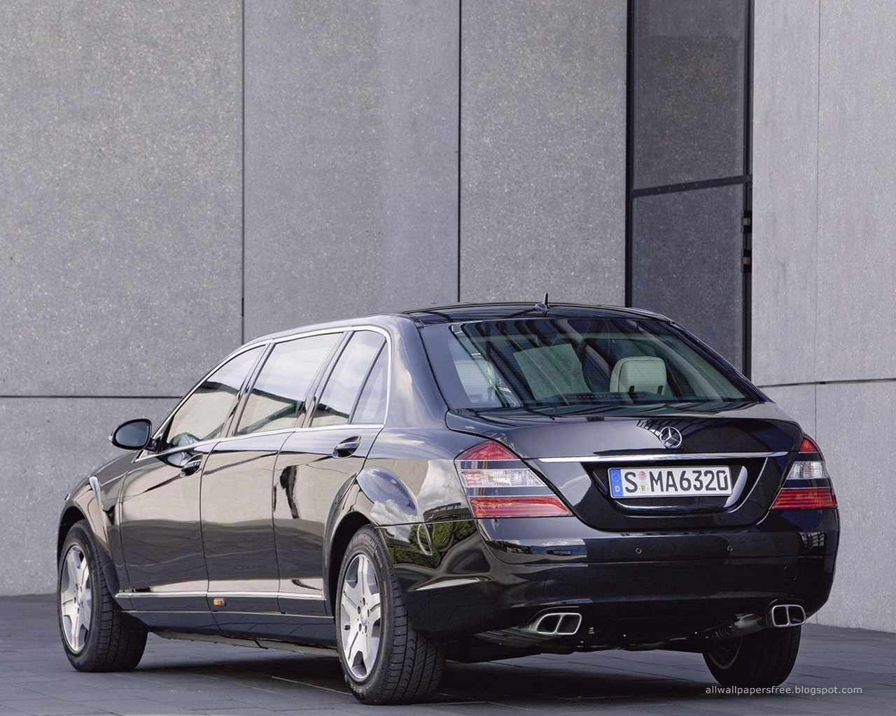 Mercedes benz wallpapers