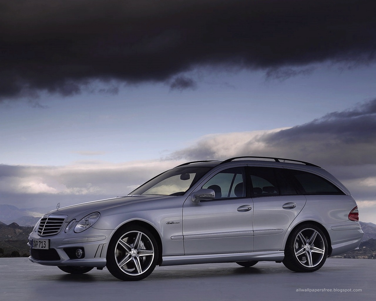 Mercedes benz wallpapers