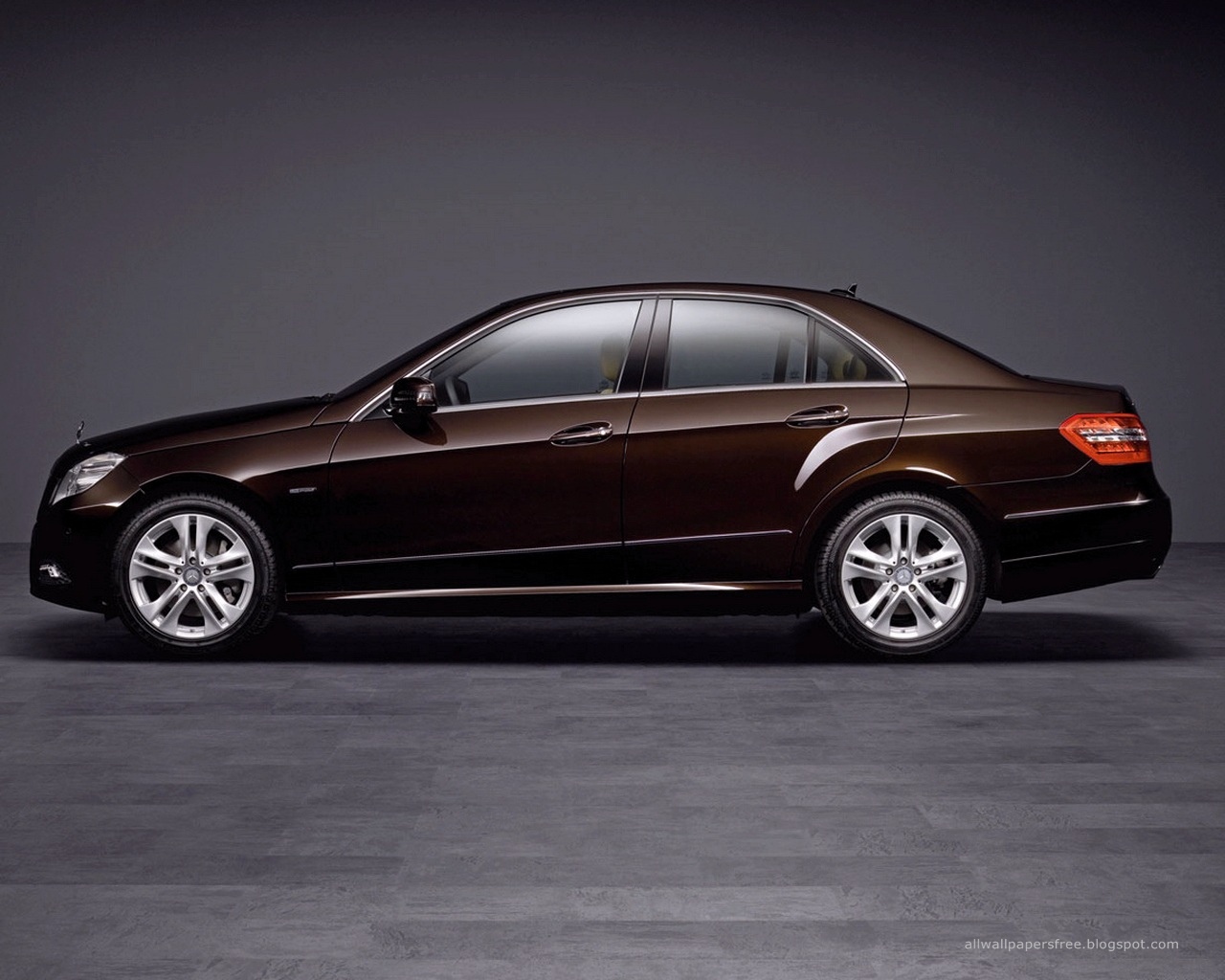Mercedes benz wallpapers