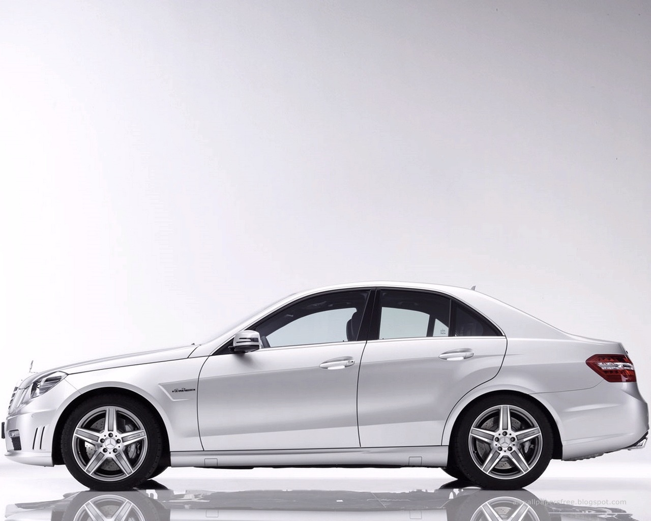 Mercedes benz wallpapers