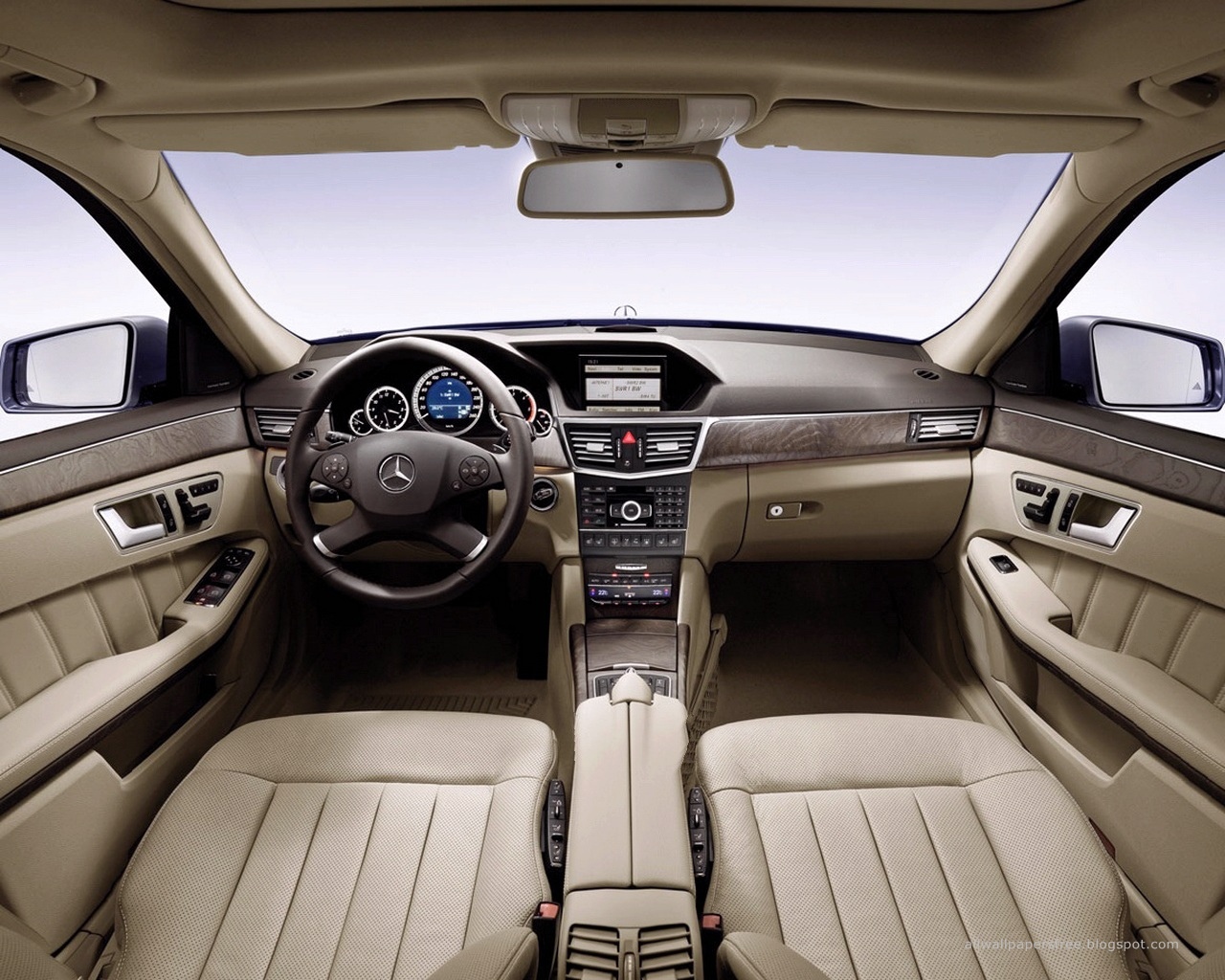 Mercedes benz wallpapers