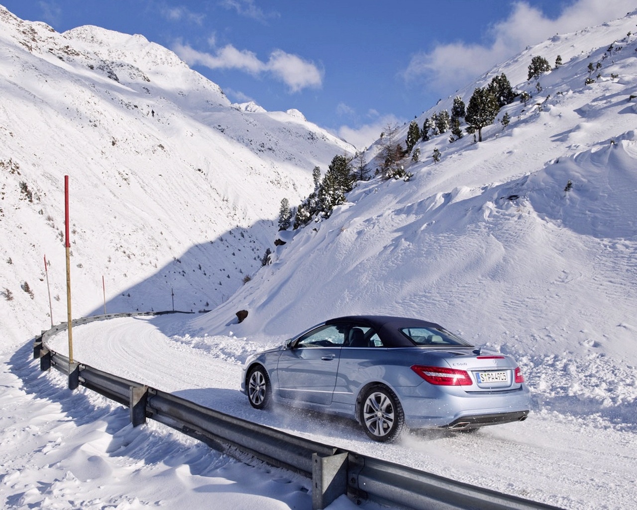 Mercedes benz wallpapers