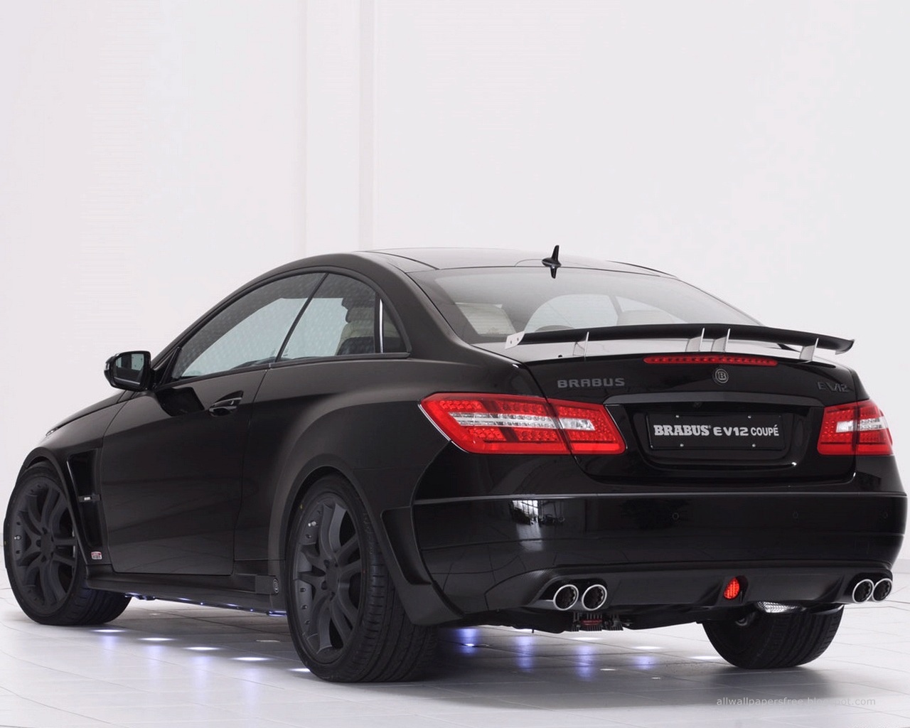 Mercedes benz wallpapers