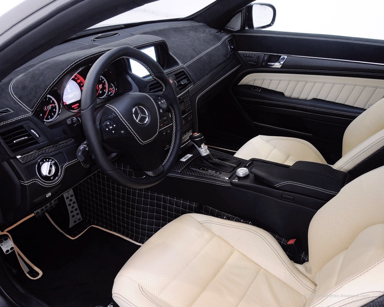 Mercedes benz wallpapers