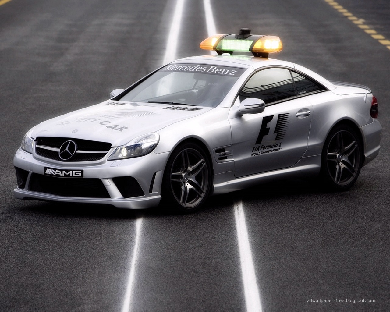 Mercedes benz wallpapers