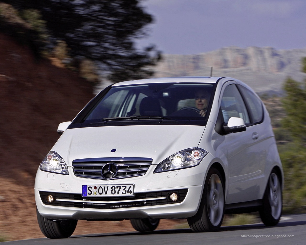 Mercedes benz wallpapers