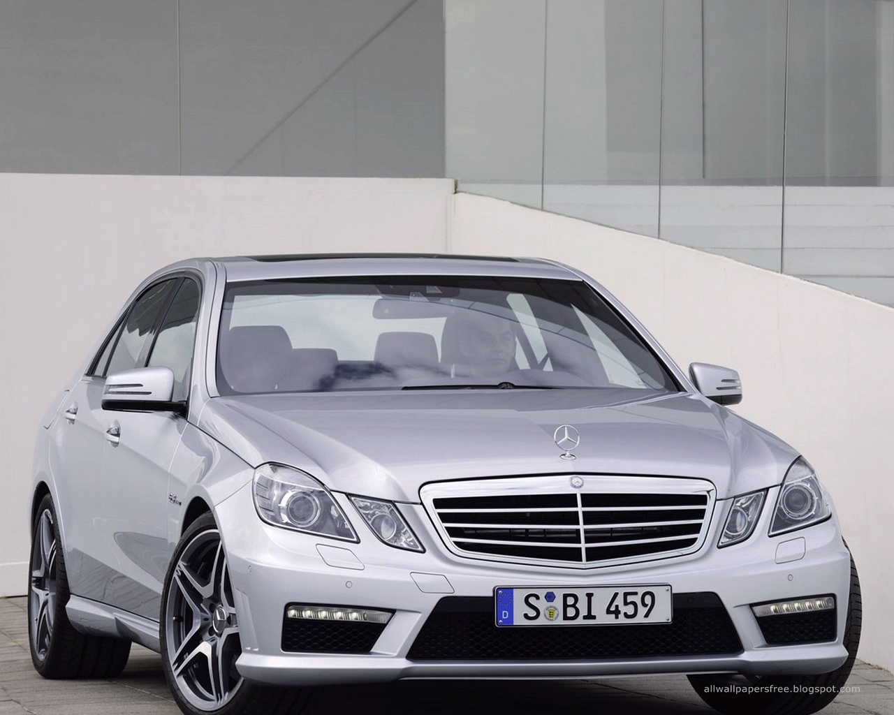 Mercedes benz wallpapers