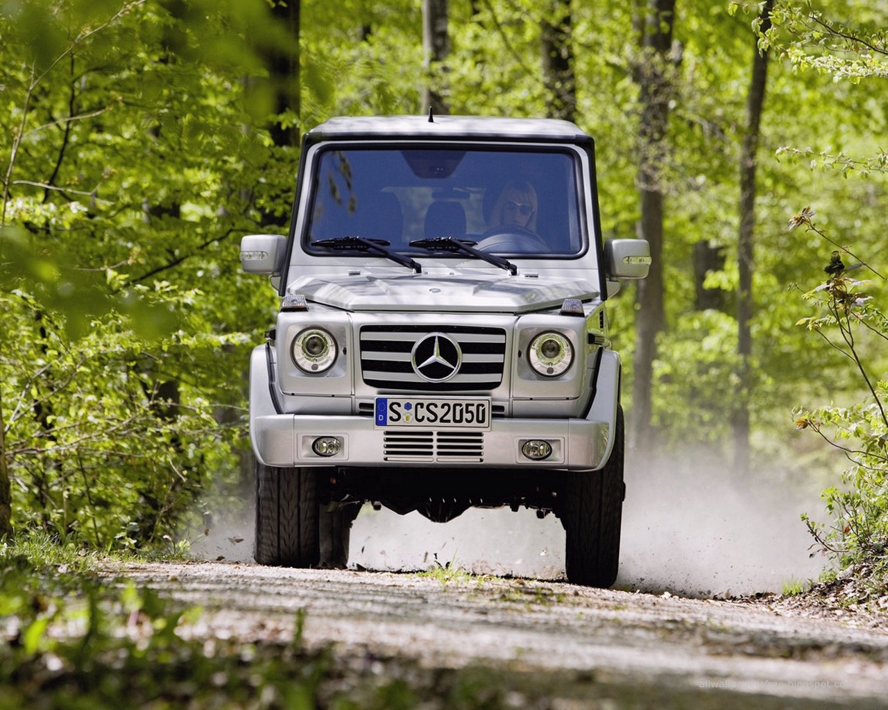 Mercedes benz wallpapers