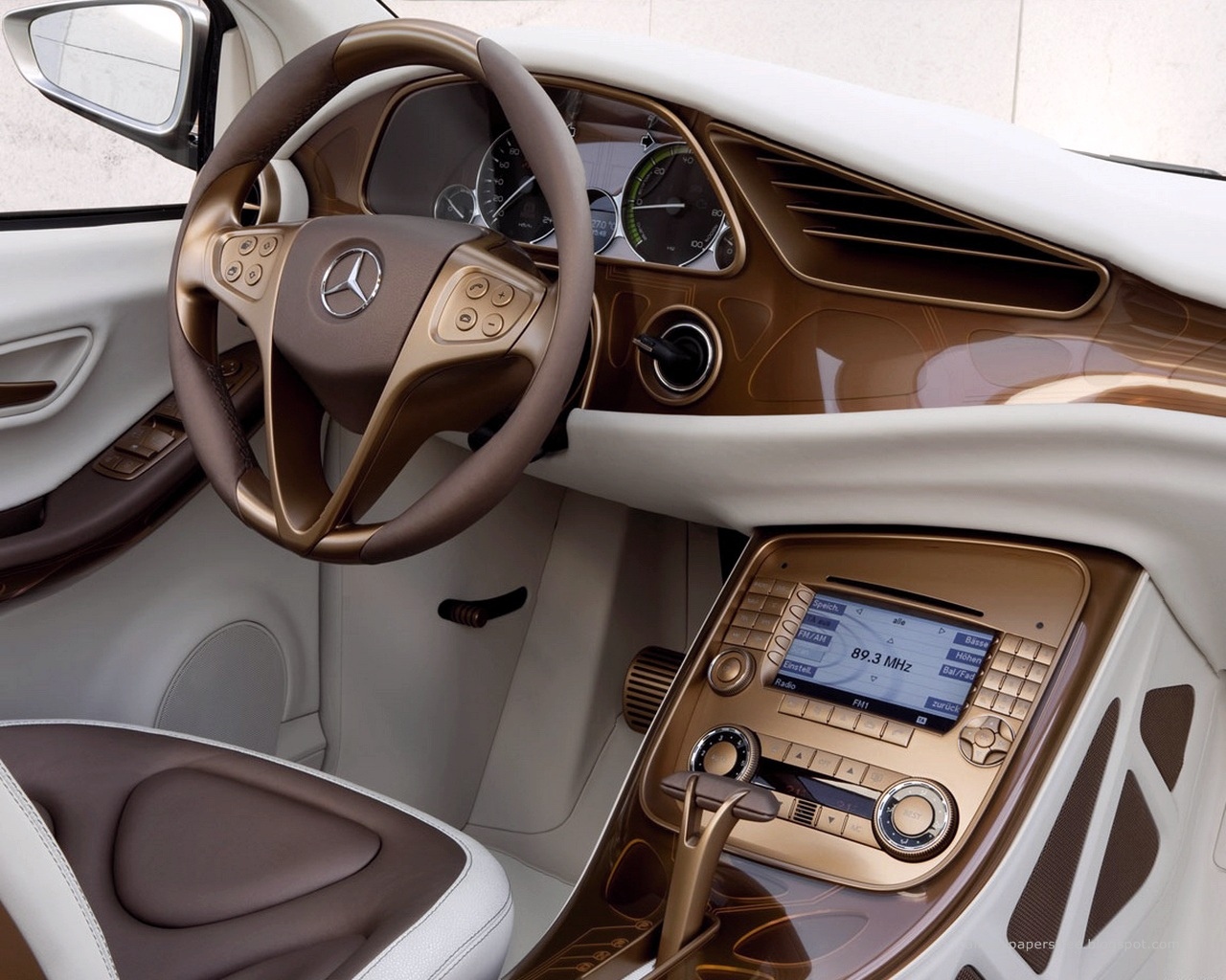 Mercedes benz wallpapers