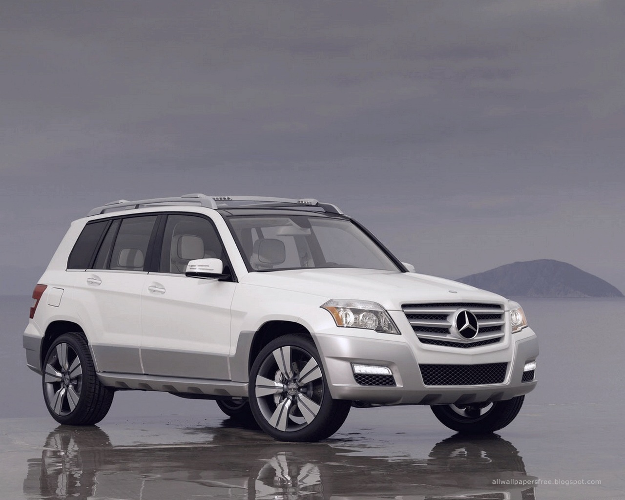Mercedes benz wallpapers