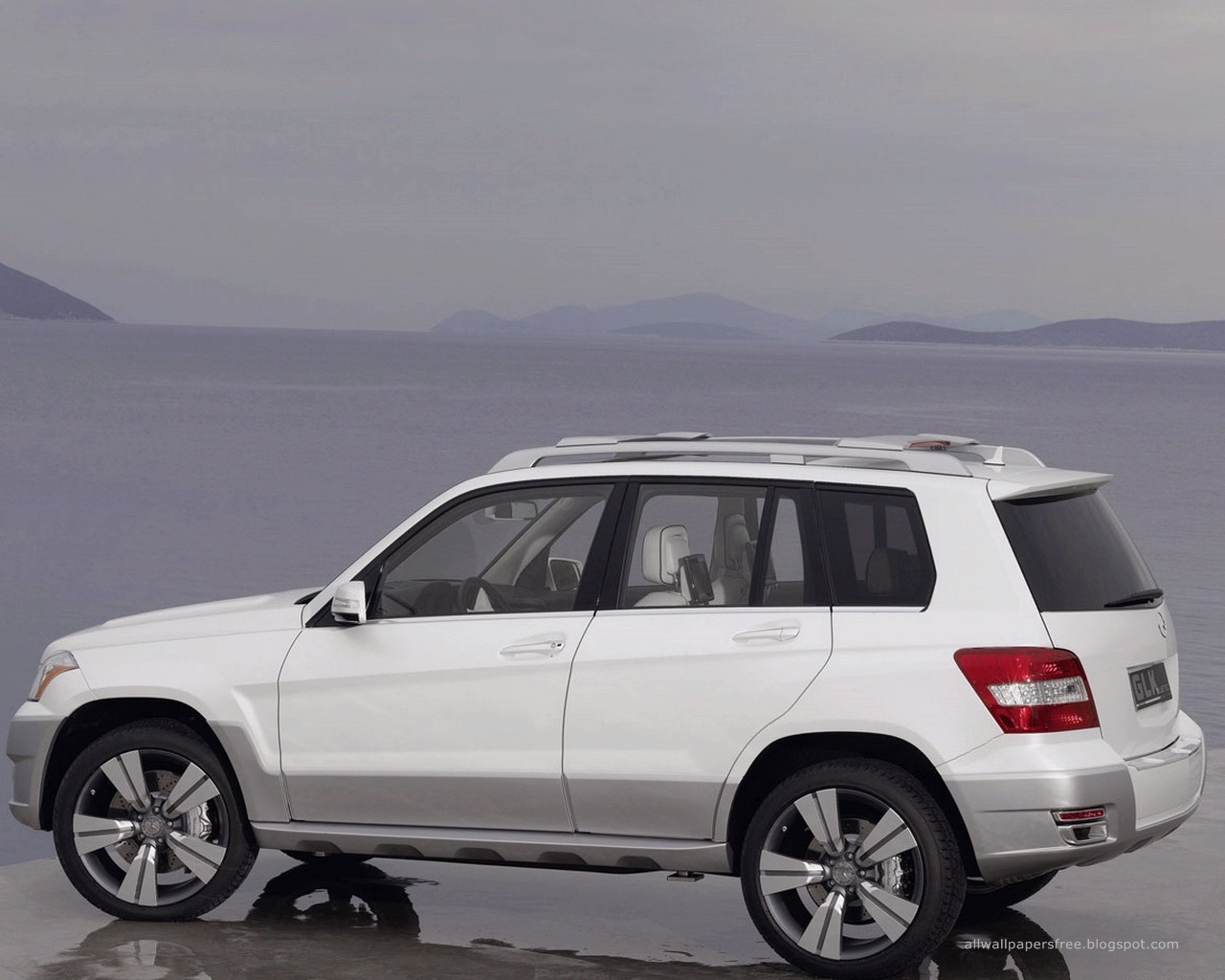 Mercedes benz wallpapers