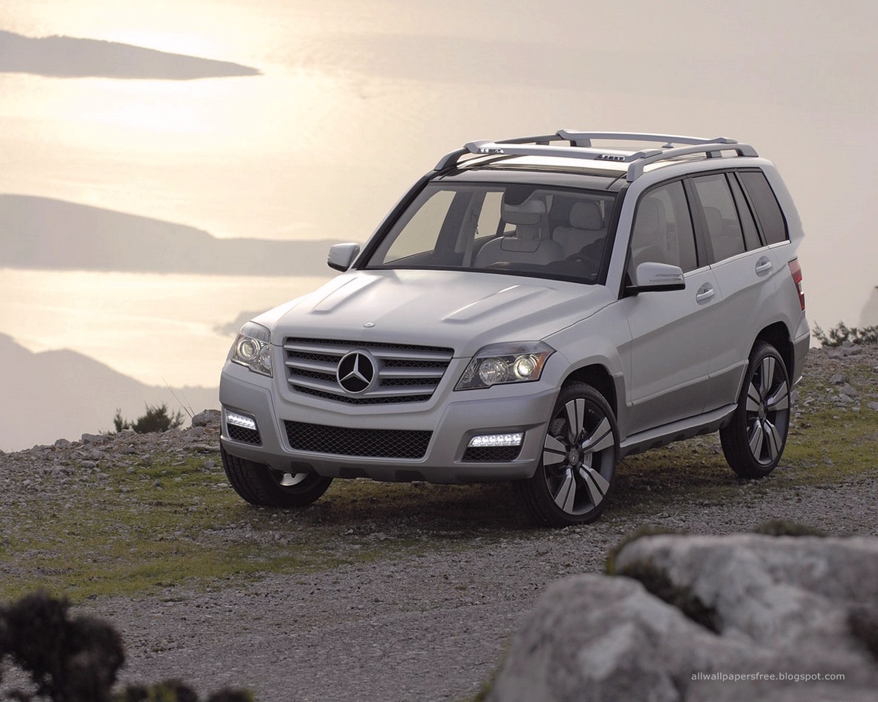 Mercedes benz wallpapers