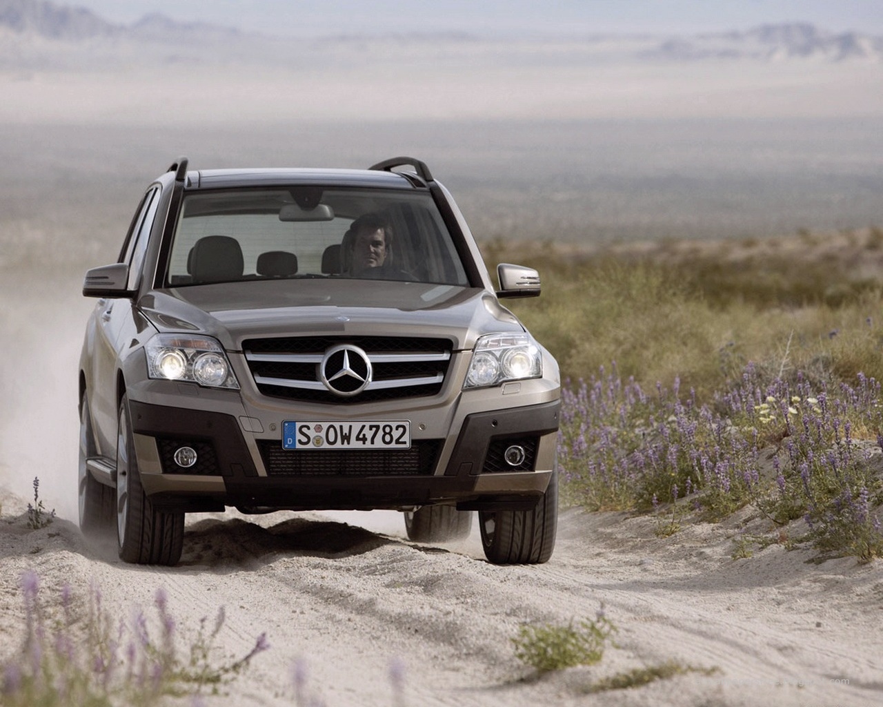 Mercedes benz wallpapers
