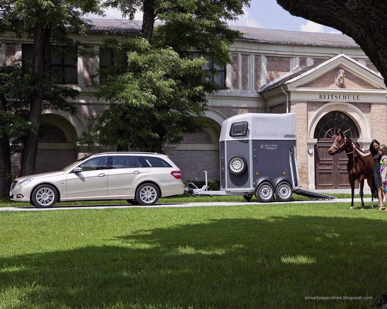 Mercedes benz wallpapers