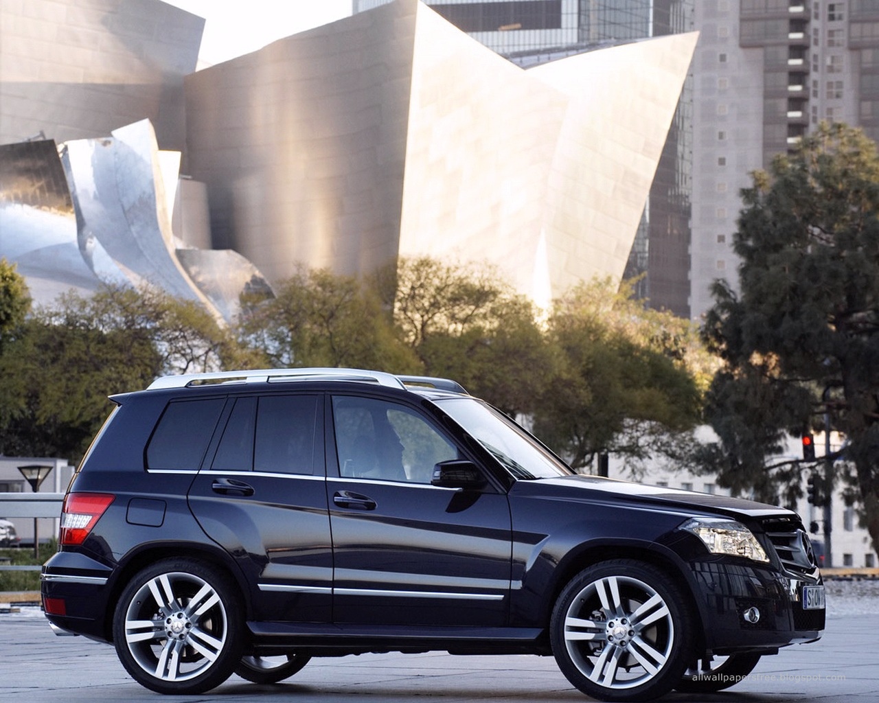 Mercedes benz wallpapers
