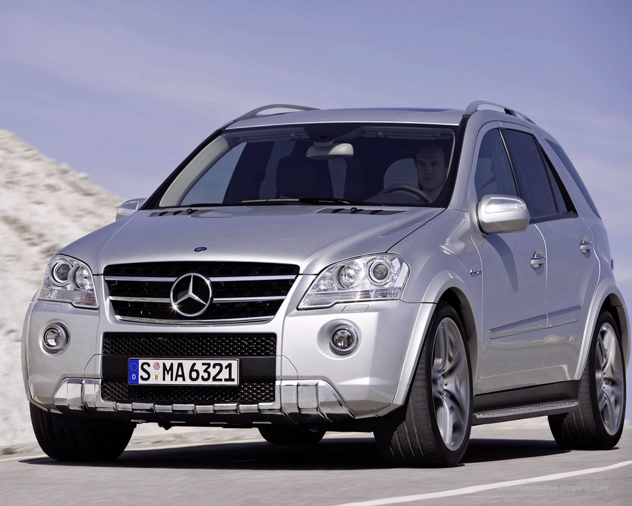 Mercedes benz wallpapers