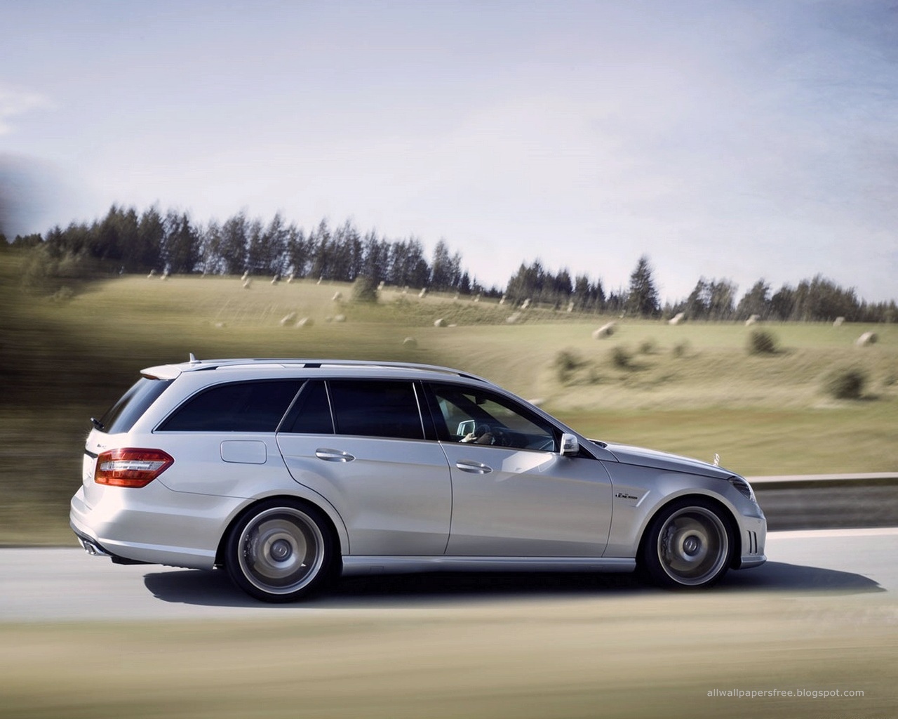 Mercedes benz wallpapers