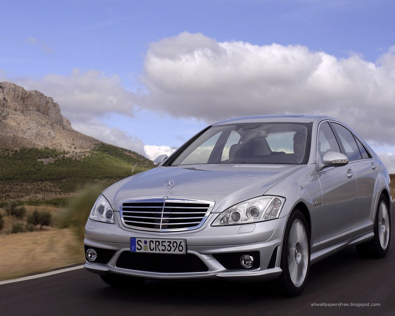 Mercedes benz wallpapers