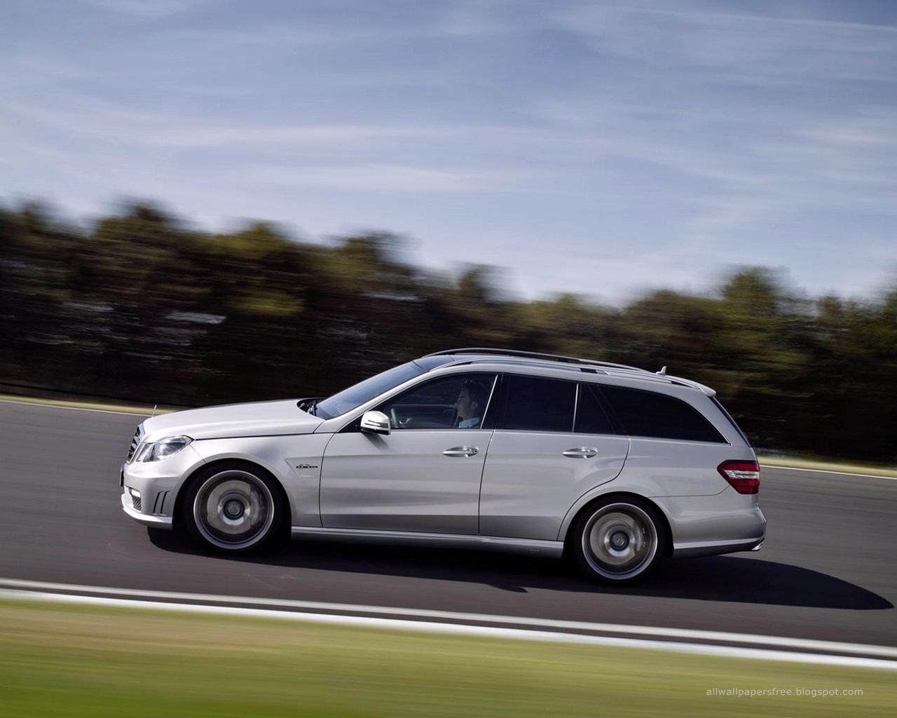 Mercedes benz wallpapers