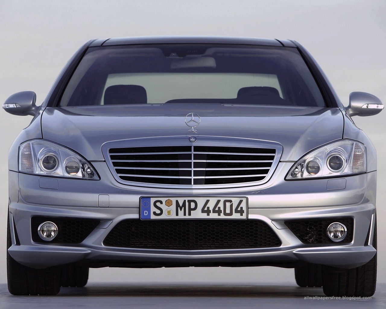 Mercedes benz wallpapers