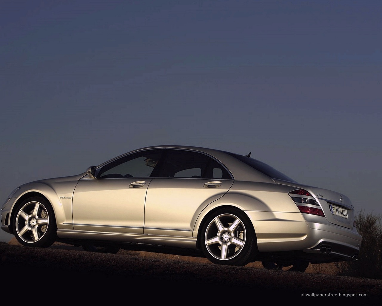 Mercedes benz wallpapers