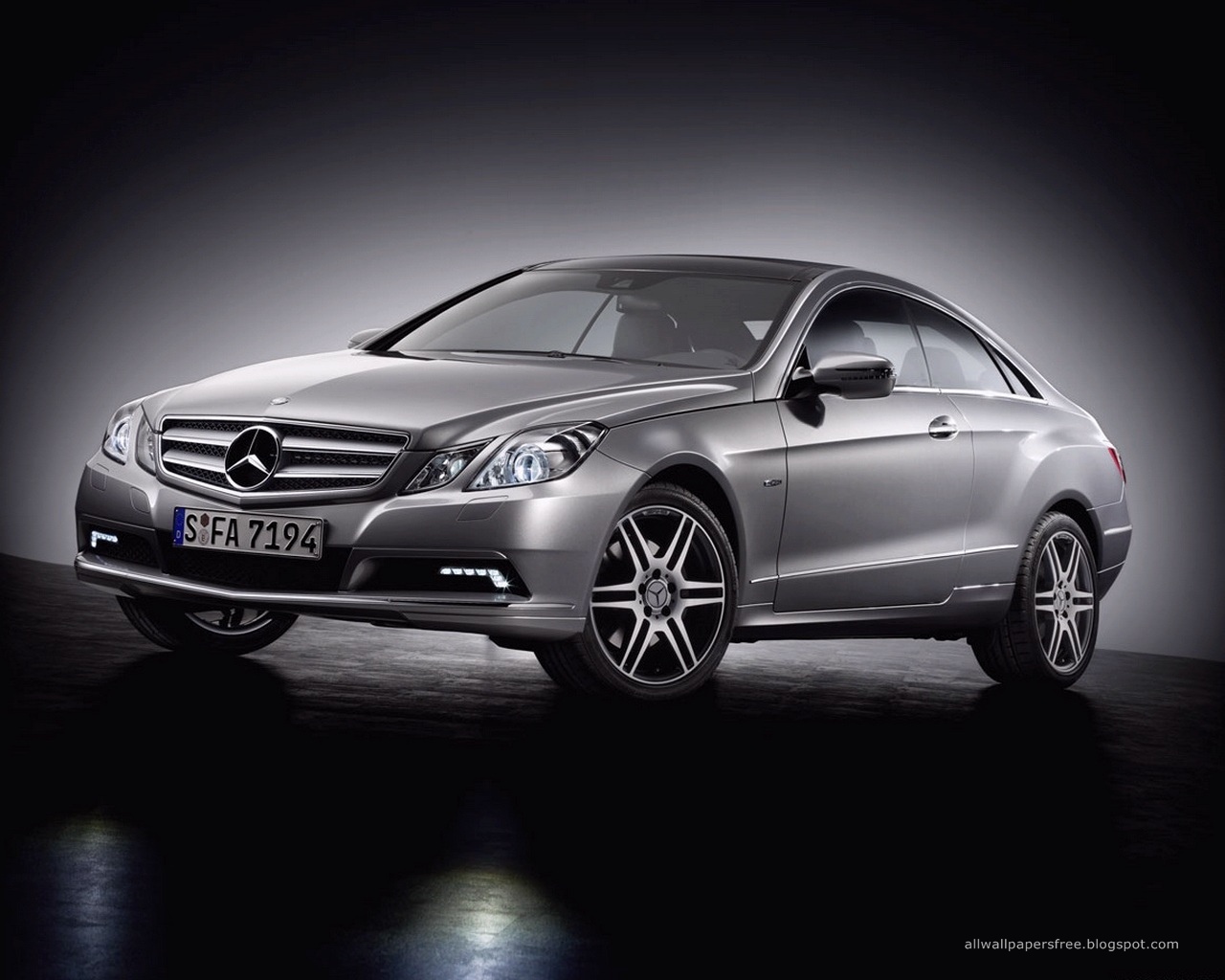 Mercedes benz wallpapers
