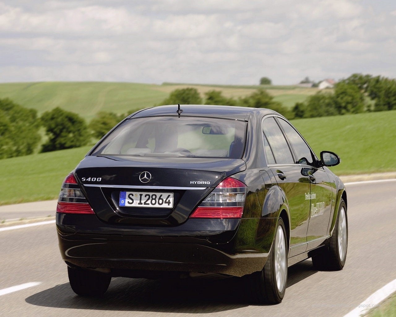 Mercedes benz wallpapers