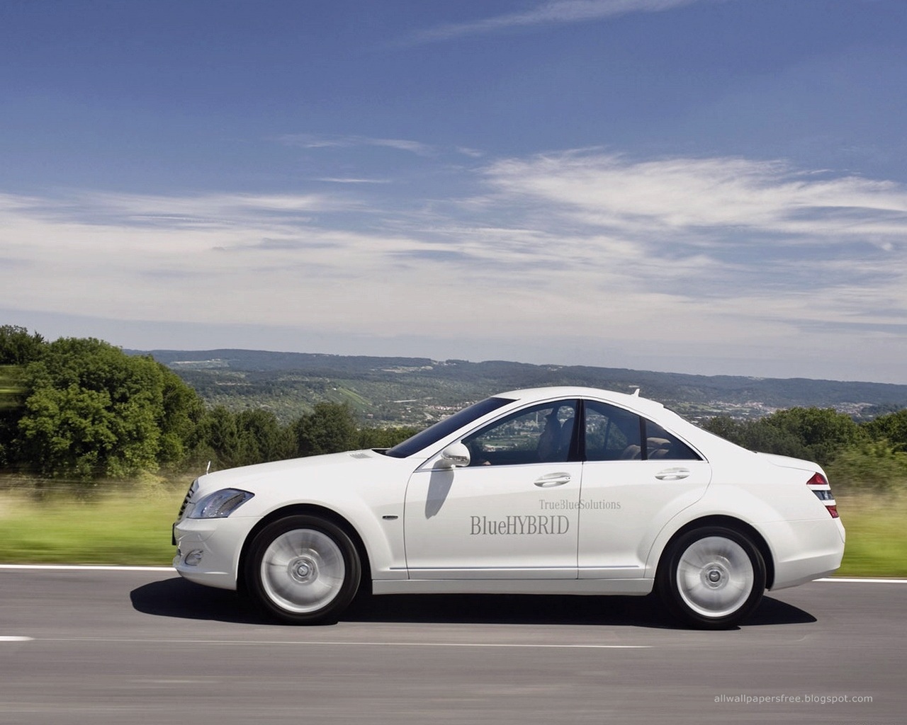Mercedes benz wallpapers