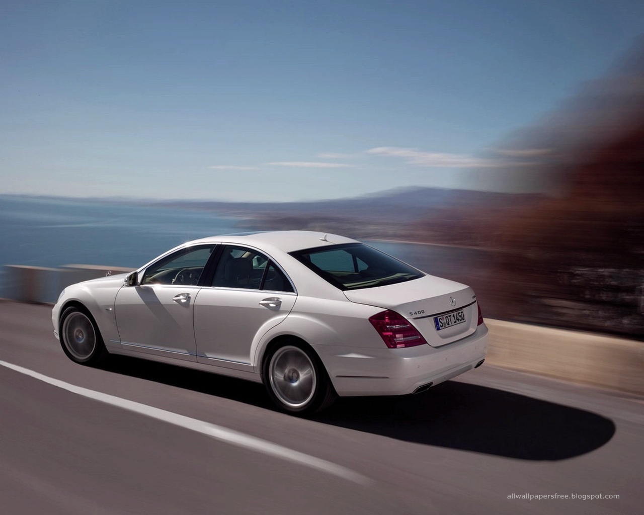 Mercedes benz wallpapers