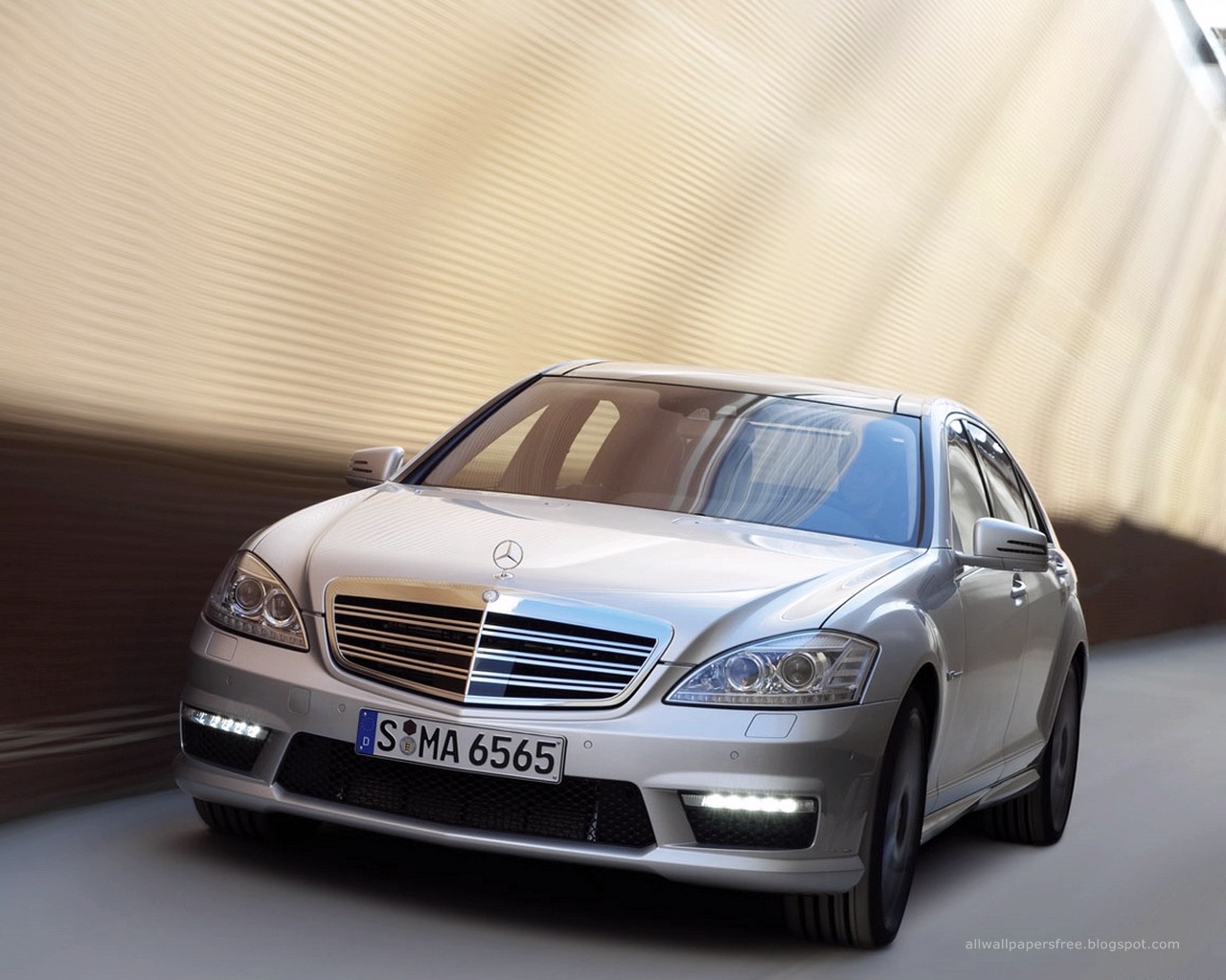 Mercedes benz wallpapers