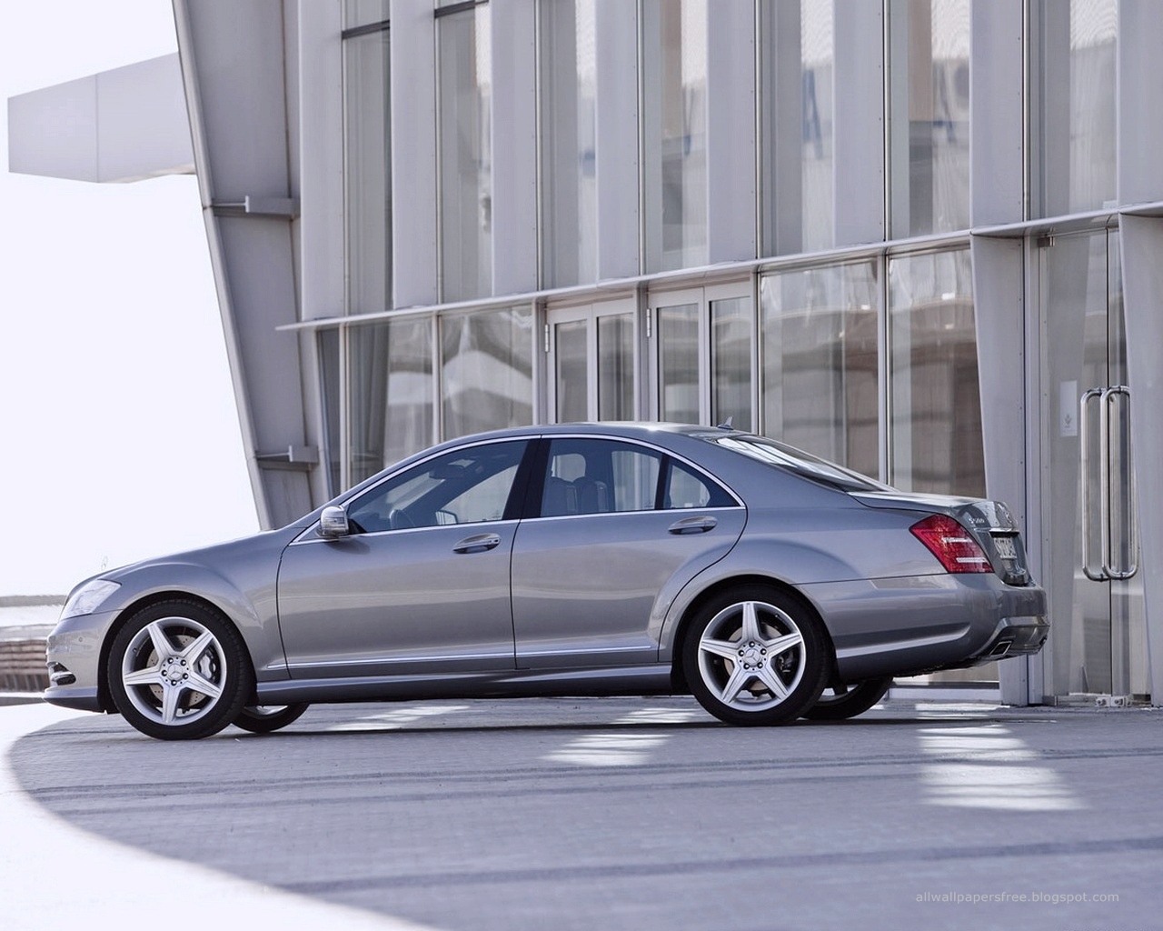 Mercedes benz wallpapers