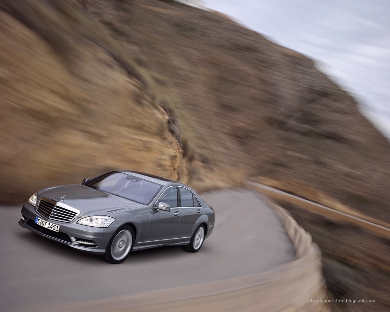 Mercedes benz wallpapers