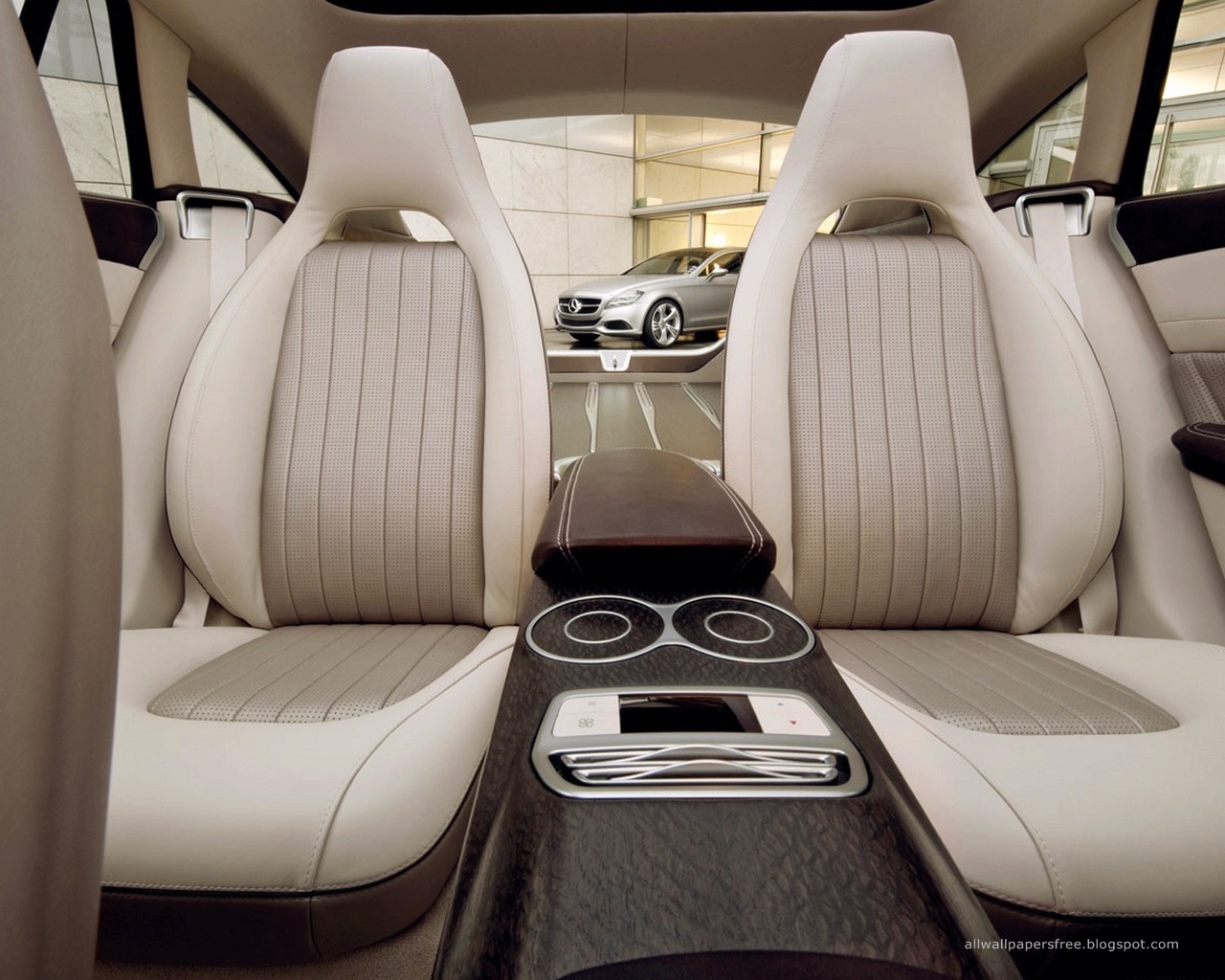 Mercedes benz wallpapers