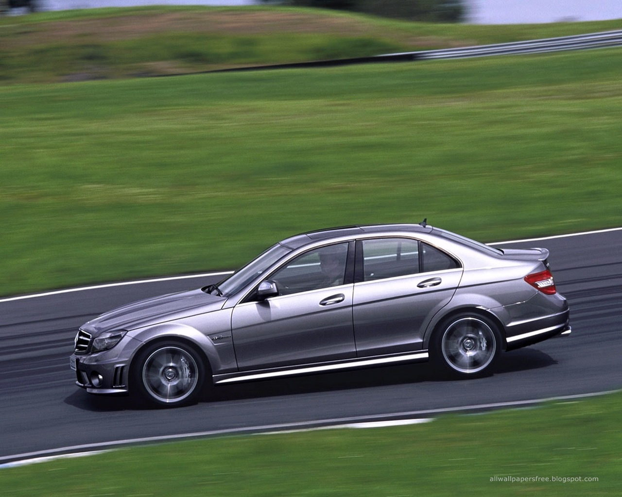 Mercedes benz wallpapers