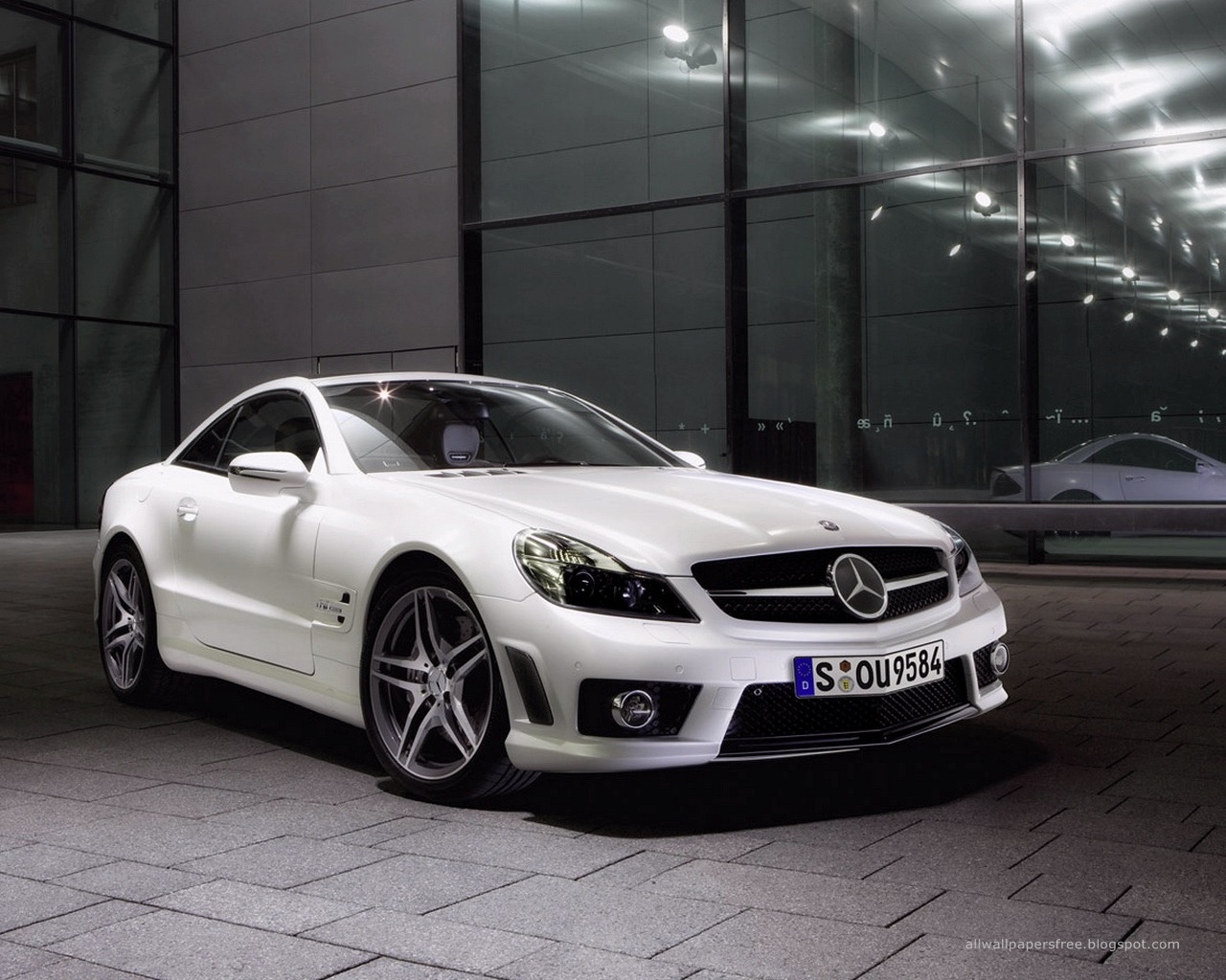 Mercedes benz wallpapers