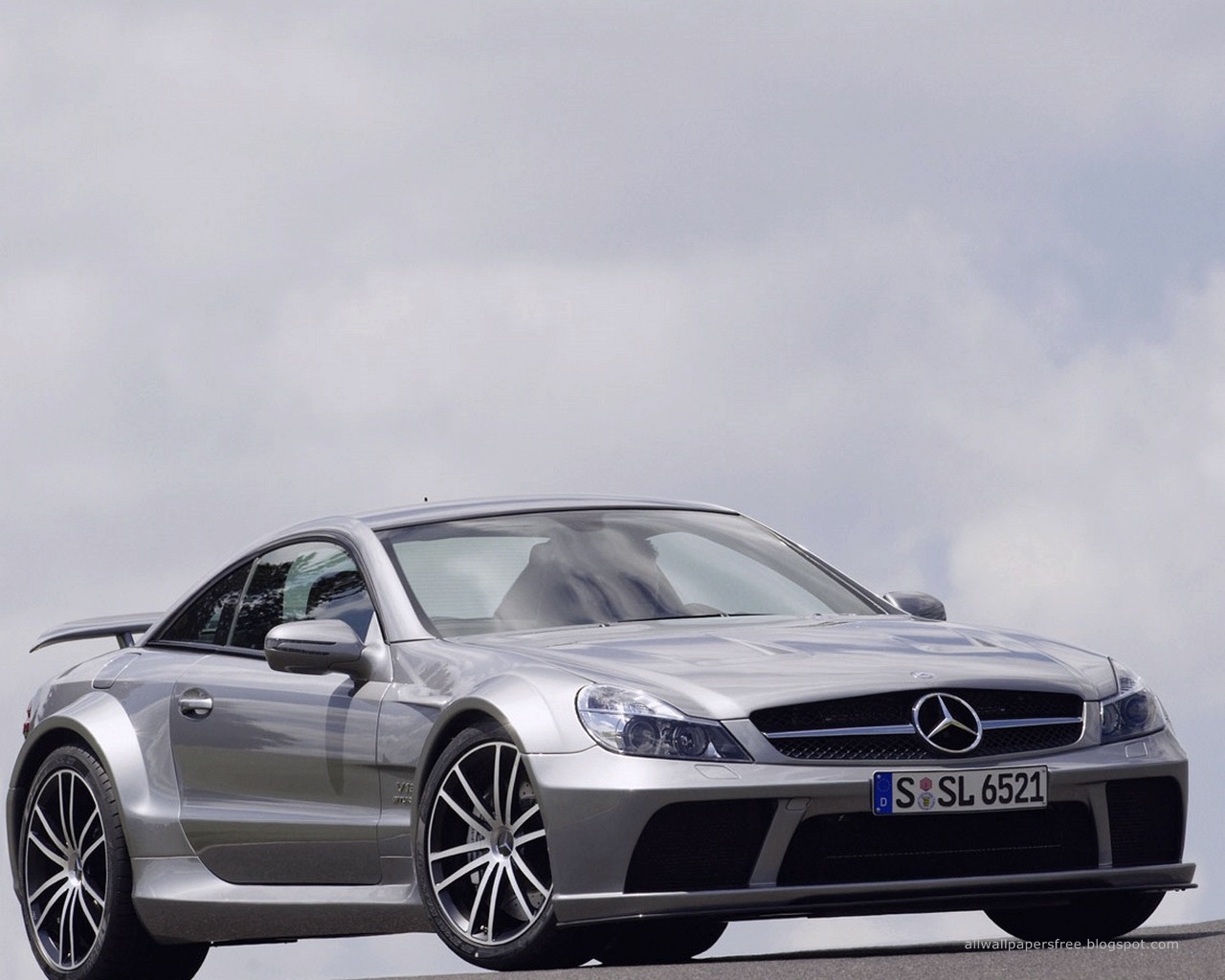 Mercedes benz wallpapers
