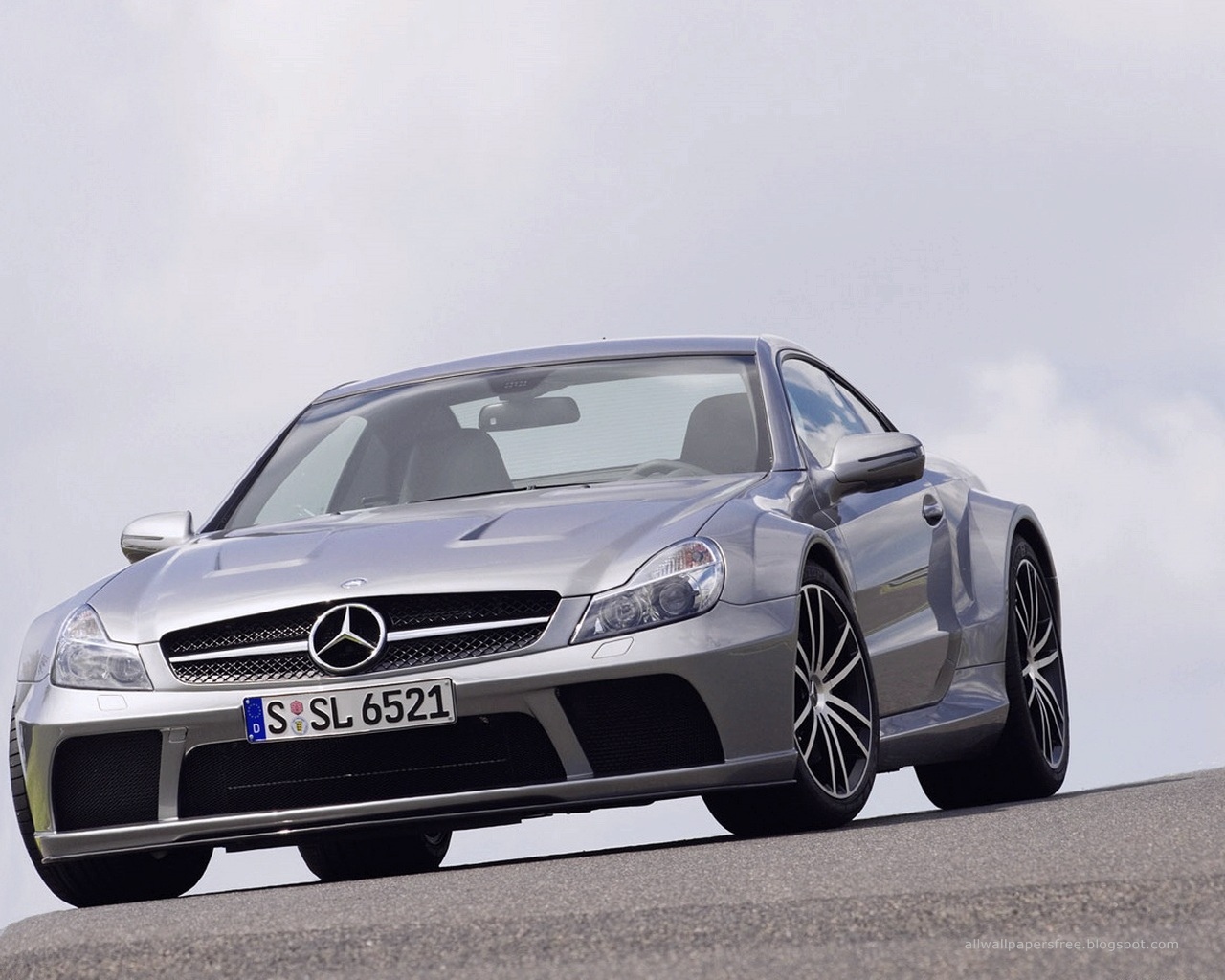 Mercedes benz wallpapers